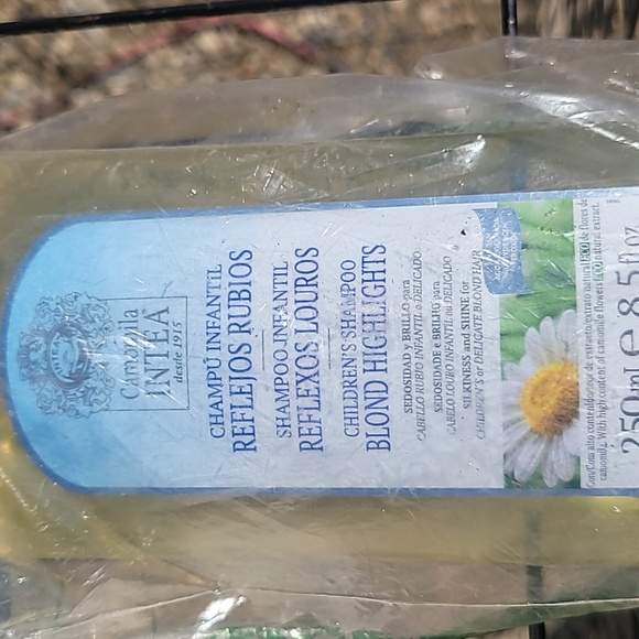 Intea' Other - camomila Intea' shampoo